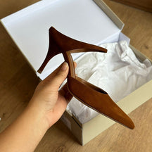 Sandália Arezzo + TIG Salto Fino Camurça A134110004