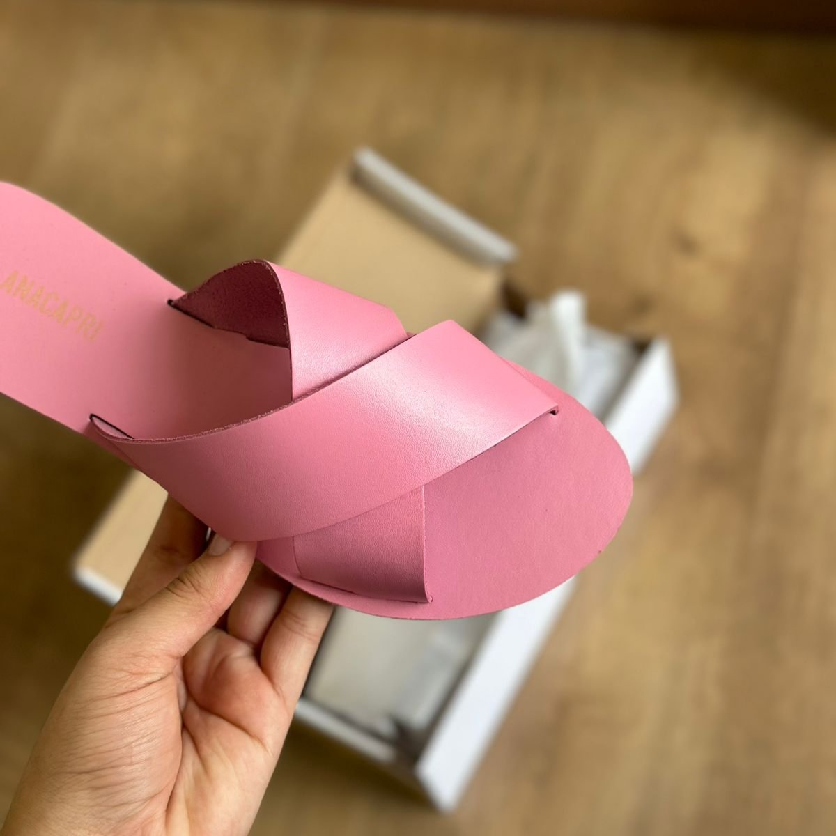 Rasteira Ana Capri Tiras Cruzadas C300140004