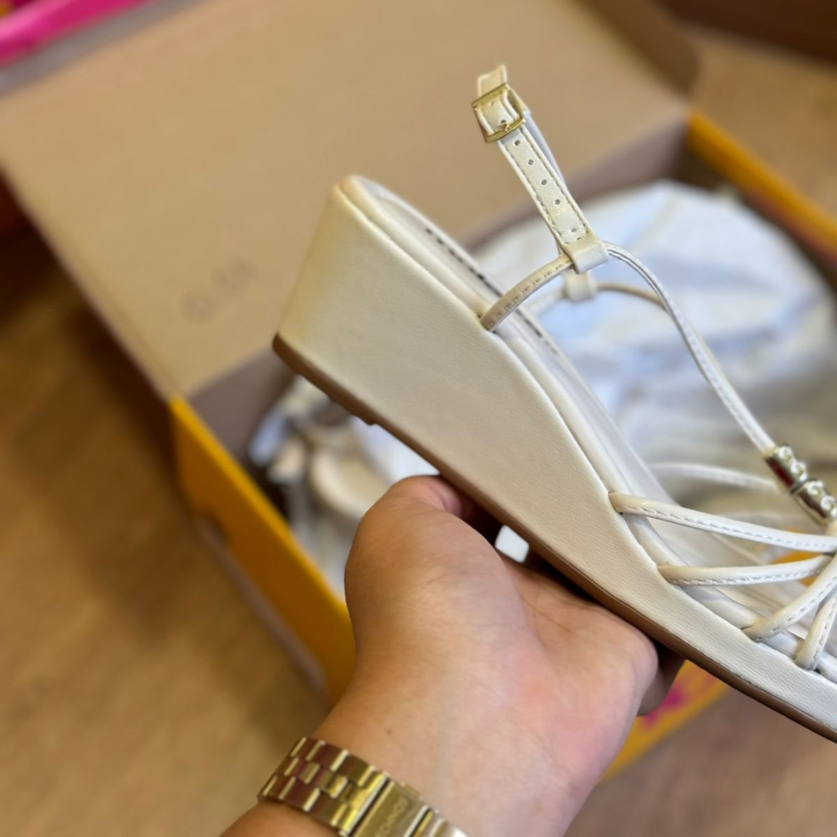 Sandalia Moleca Detalhe nas Tiras Anabela 5512.105