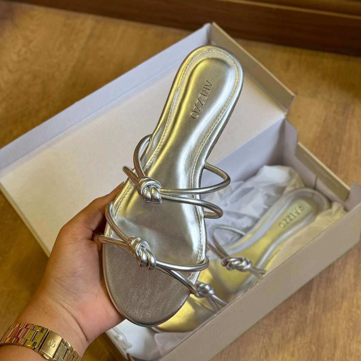 Rasteira Arezzo Bico Redondo Tiras Nós A044850666