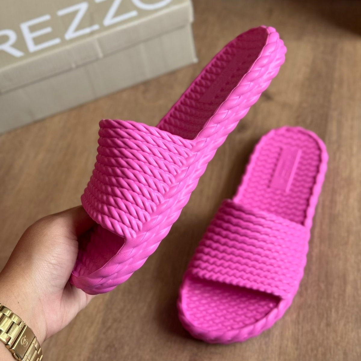 Chinelo Slide Arezzo Marrocos Brizza Z190410001