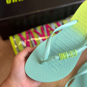 Kit Santa Lolla Chinelo Flip Flop Borracha E Necessaire Estampada 059A.4C52