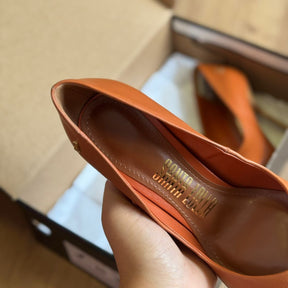 Scarpin Santa Lolla Couro Salto Fino 0070.2178.033B