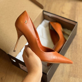 Scarpin Santa Lolla Couro Salto Fino 0070.2178.033B