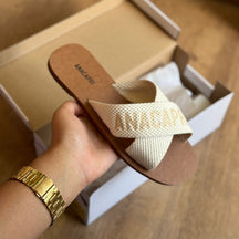 Sandália Ana Capri Salto Rasteiro Tecido C30244008