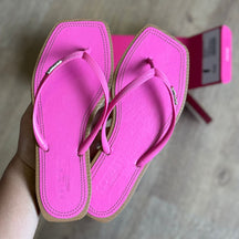 Chinelo de Dedo Arezzo Recouro Color Square Z190270202