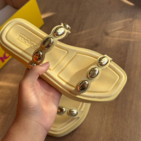 Sandália Moleca Detalhe de Pedrarias 5506.105