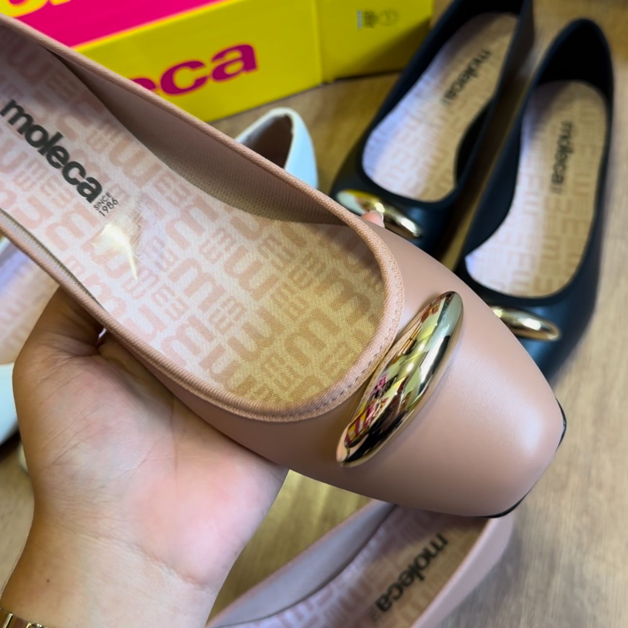 Sapatilha Moleca Detalhe Dourado 5729.131