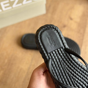 Chinelo de Dedo Arezzo Marrocos Flip Flop Z191550002