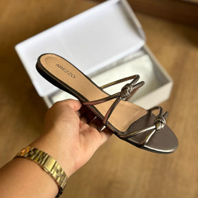 Rasteira Arezzo Bico Redondo Tiras Nós A044850666