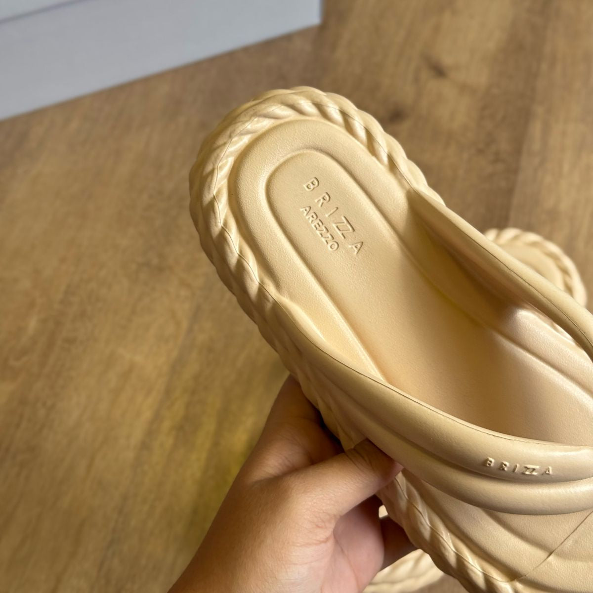 Sandália Arezzo  Flatform Marrocos Bold Z191360001