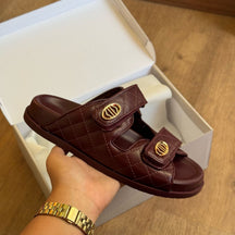 Sandália Arezzo Rasteira Couro Matelassê Velcro A120160149