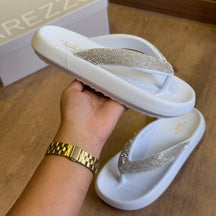 Chinelo de Dedo Arezzo Kioto Strass Z190650002