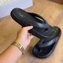 Chinelo de Dedo Arezzo Kioto Strass Z190650002