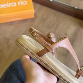 Sandália Beira Rio Detalhe Dourado 8513.113.14710