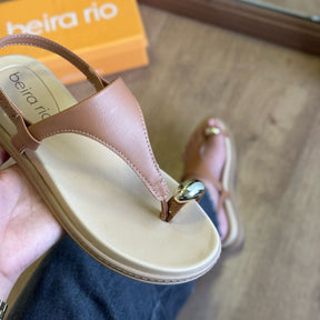 Sandália Beira Rio Detalhe Dourado 8513.113.14710