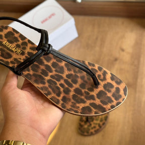 Rasteira Ana Capri Slim Nó Estampa de Onça C300140431