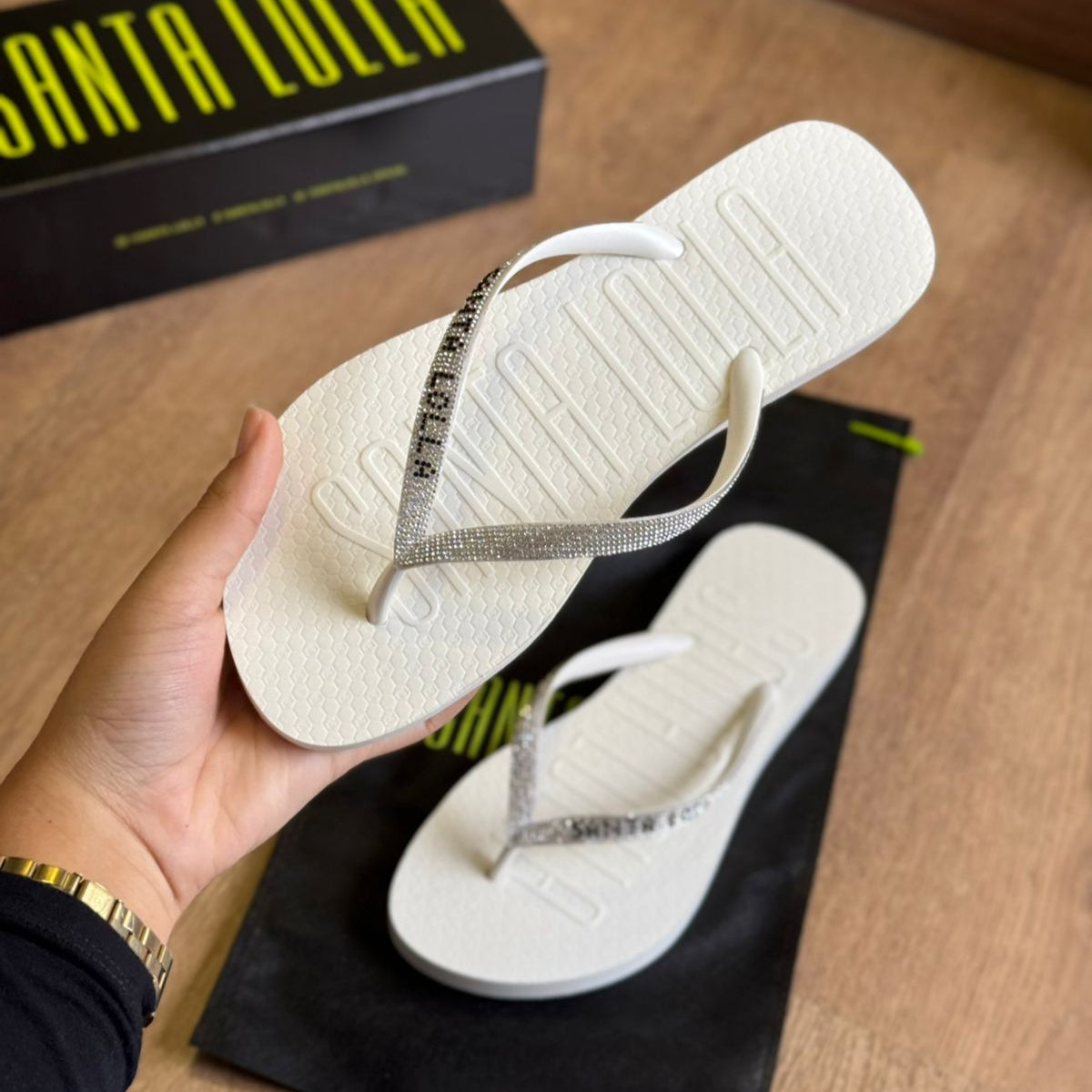 Chinelo Santa Lolla Flip Flop Borracha Tiras Brilho 0342.488C.0016