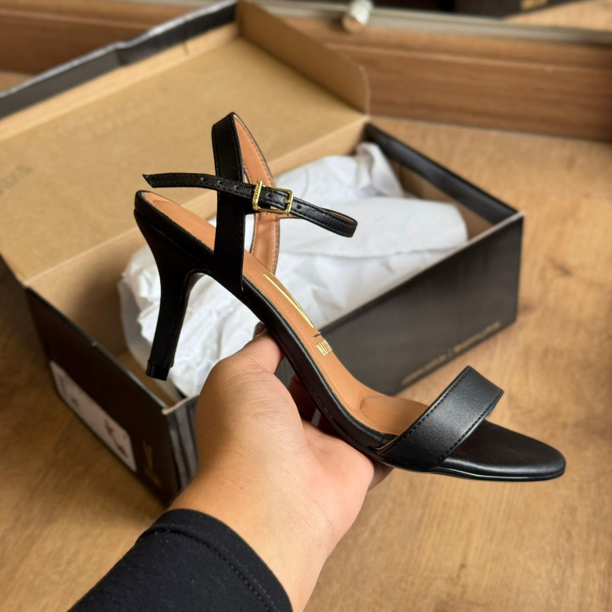 Sandália Vizzano Salto Fino 6524.102