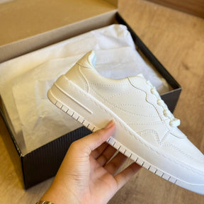 Tênis Vizzano Casual Cadarço Logo Dourado 1389.101