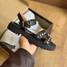 Sandália Vizzano Detalhes Dourados Circulares 6538.101