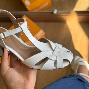 Sandália Beira Rio Salto Bloco Tiras Entrelaçadas 8436.242