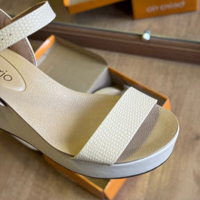 Sandália Salto Beira Rio Casual 8407.135