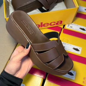 Sandália Tiras Grossas Moleca 5503.119