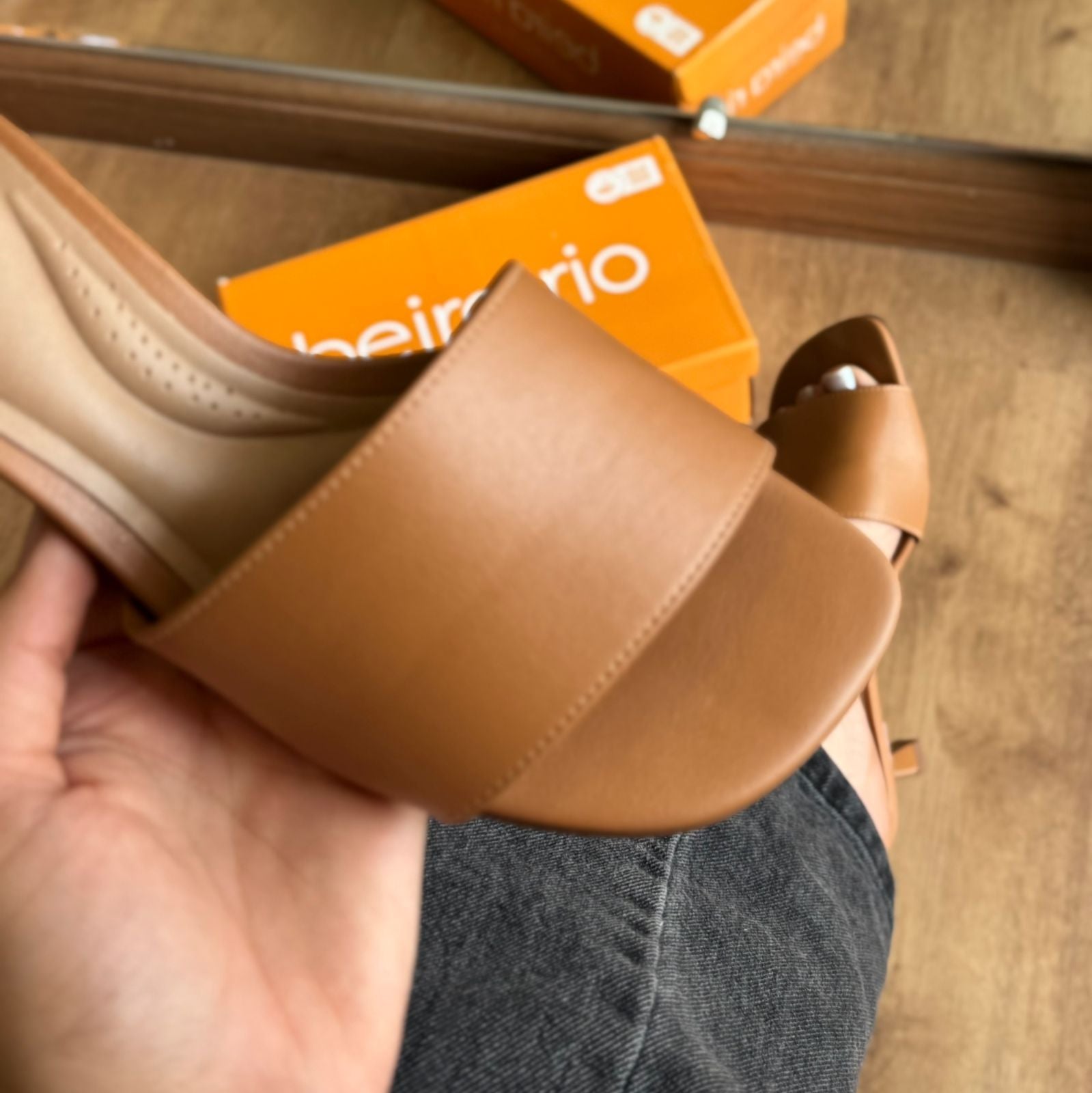 Sandália Salto Beira Rio 8562.100