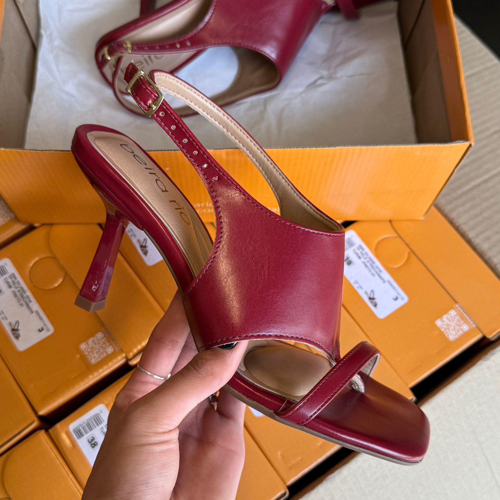 Sandália Beira Rio com Ajuste 8490.318