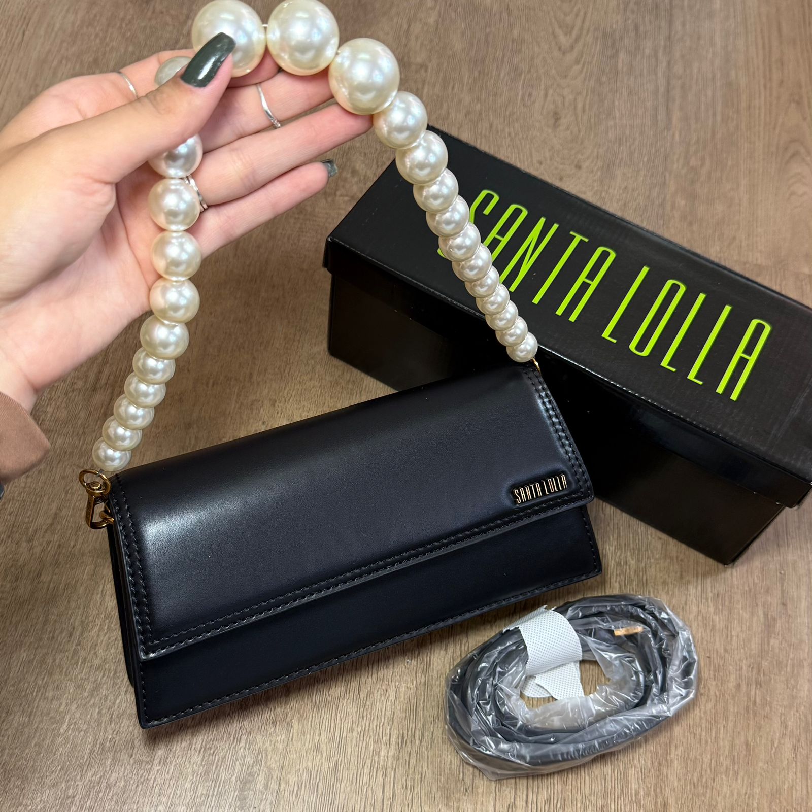 Bolsa Santa Lolla Pérolas 0470.56c5.037b