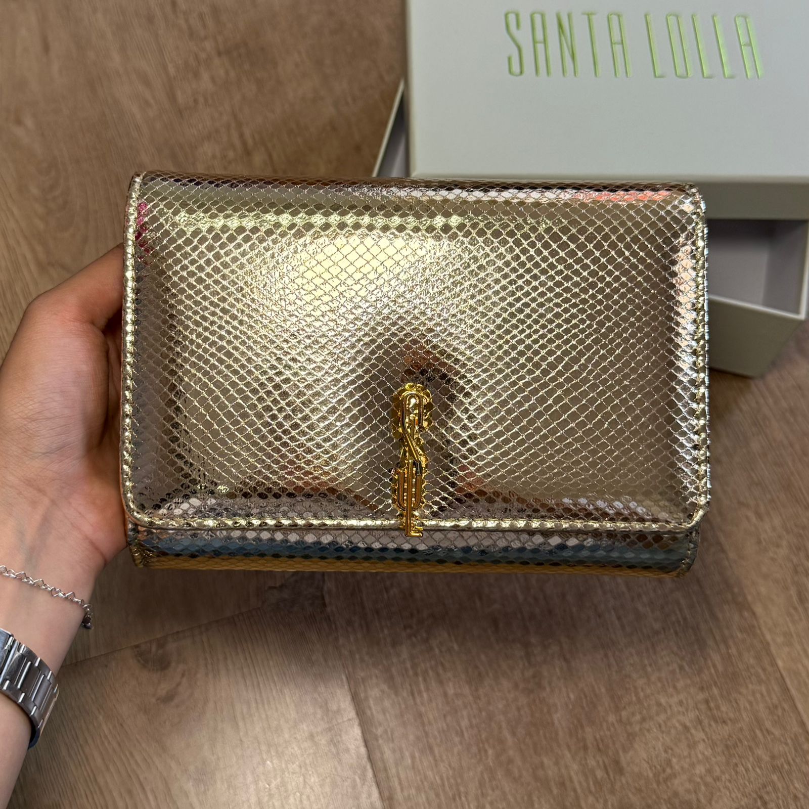 Bolsa Santa Lolla Carteira Soft e Verniz Alça Transversal 0471.4BE3