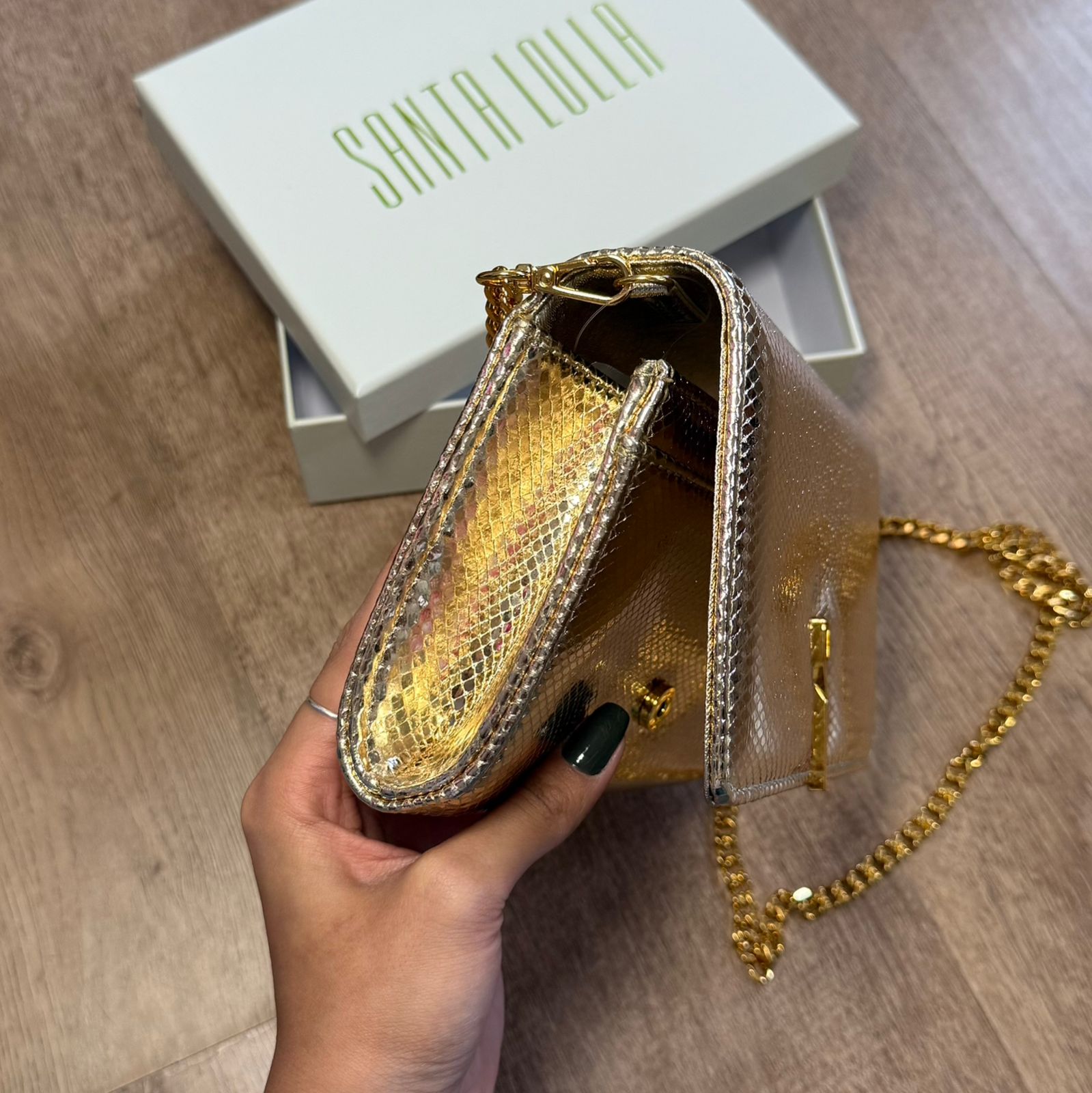 Bolsa Santa Lolla Carteira Soft e Verniz Alça Transversal 0471.4BE3