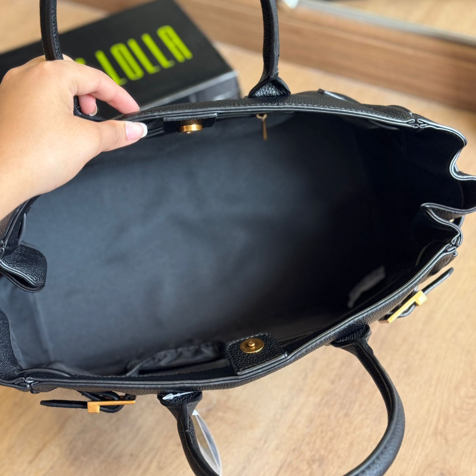 Bolsa Santa Lolla Alça de Mão 0453.56F2