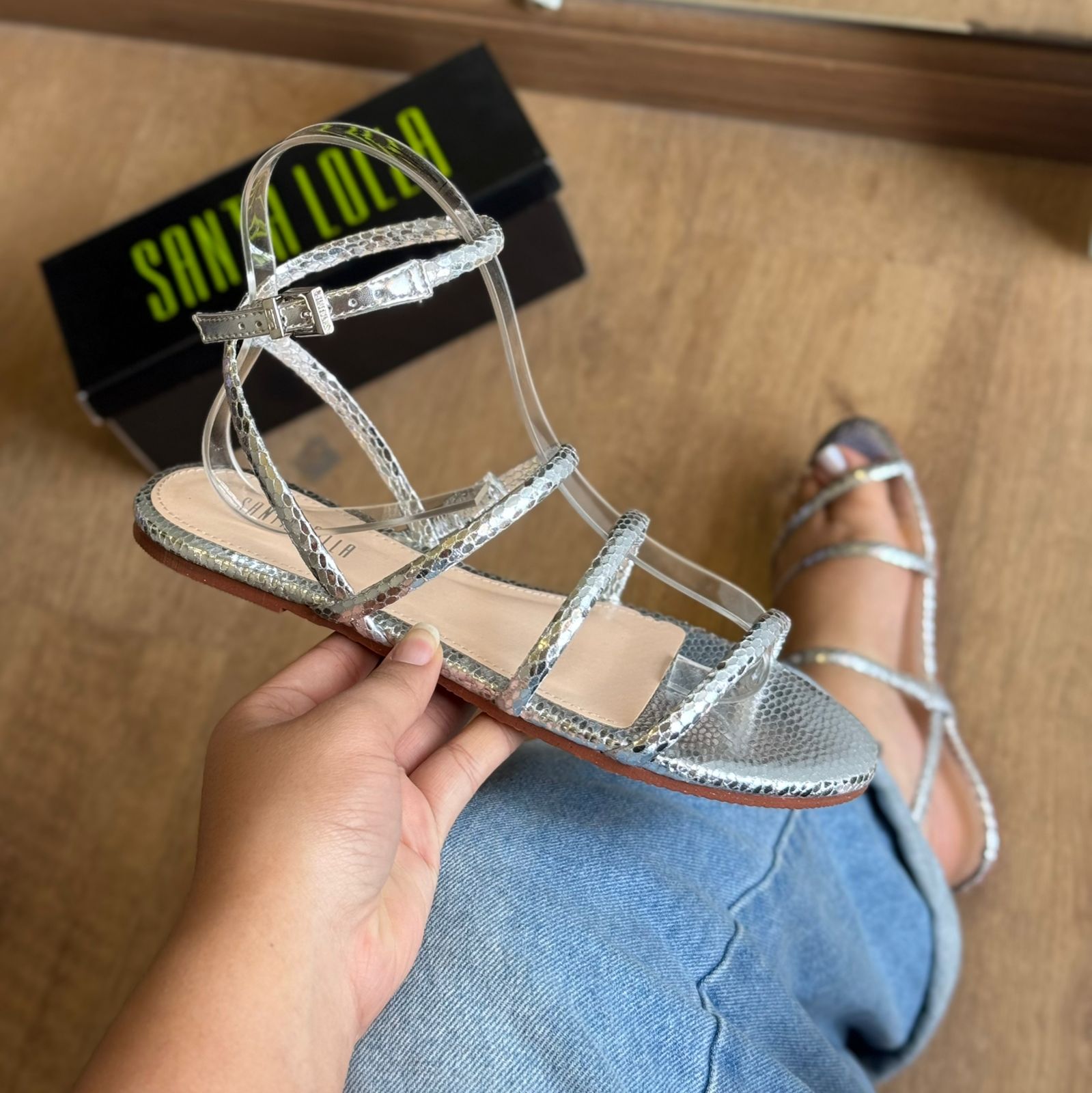 Sandália Santa Lolla Rasteira Tiras Finas 086C.4C78.0A14