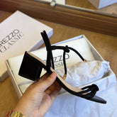 Sandália Arezzo Camila Nó Salto Bloco Amarração A10055038