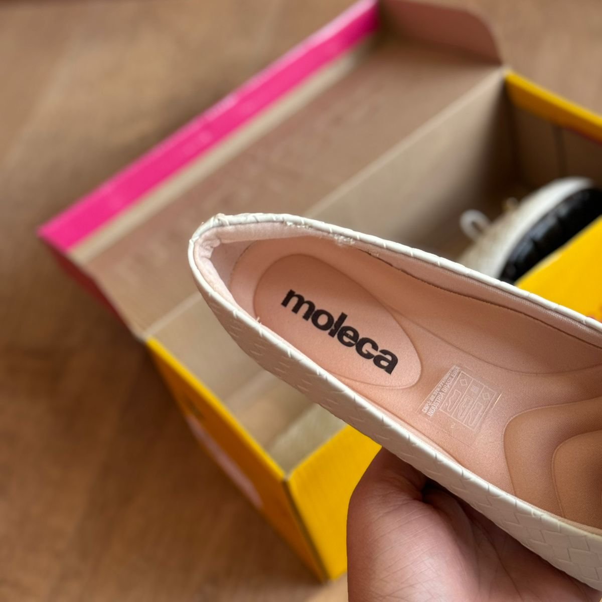 Sapatilha Moleca Verniz 5800.105