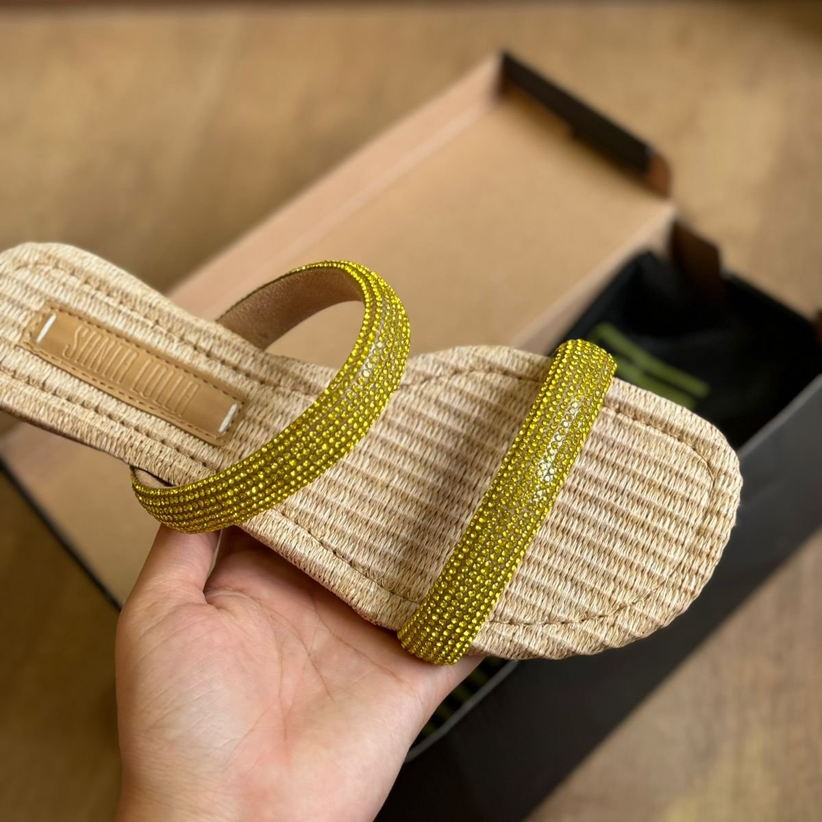 Rasteira Santa Lolla Manta Cristal 01F7.4BEC.00D2