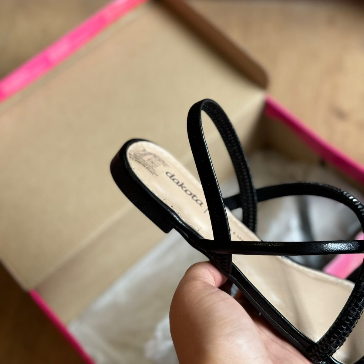 Sandália Dakota Rasteira Y7454