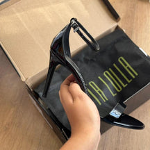 Sandália Santa Lolla de Salto Elegante com Tira Minimalista 0110.0242.0300