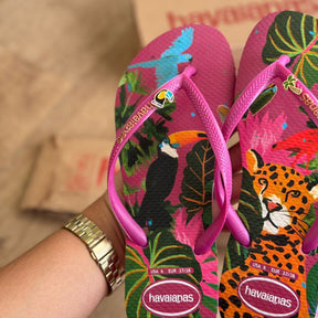 Chinelo Havaianas Slim Summer Bliss + Pin Tucano e Coqueiro