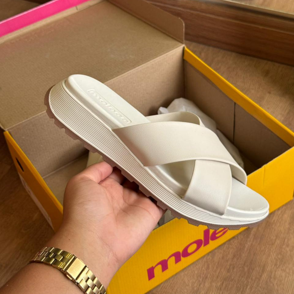 Sandália Moleca Tiras Cruzadas 5537.100