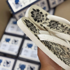 Chinelo de Dedo Flip Flop Farm Rio Janguada J10088001