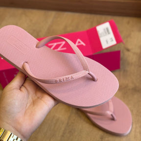 Chinelo de Dedo Arezzo Essential Brizza Z190260001