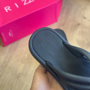 Sandália Arezzo Tiras Largas Brizza Z190100013