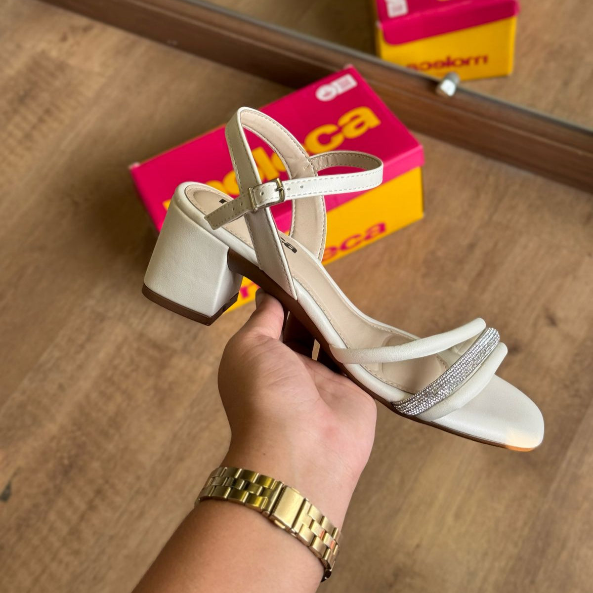 Sandália Moleca Salto Bloco Tiras Grossas 5496.113