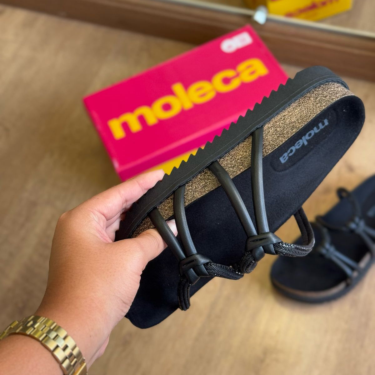 Sandália Moleca Tratorado com Cordas 5500.111