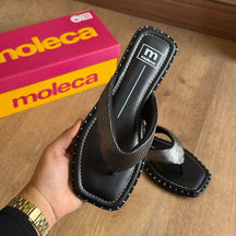 Sandália Moleca Tiras Escamadas 5547.101