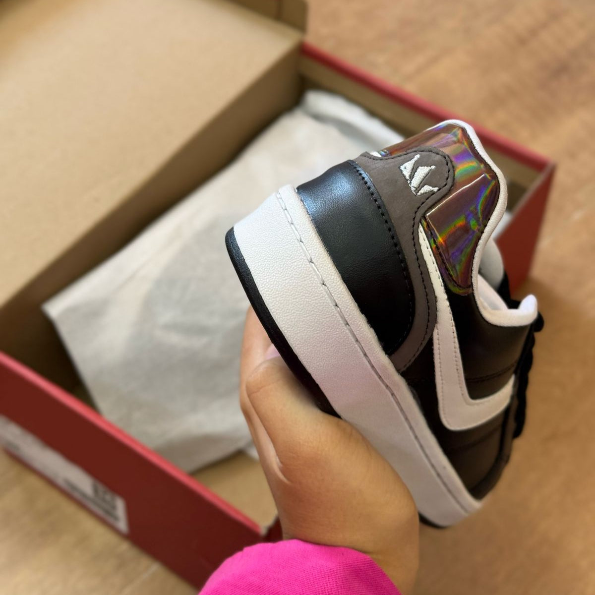 Tênis Skynner Casual Detalhe Lateral 25-605