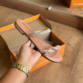 Sandália Beira Rio Tiras Entrelaçadas Brilhosas 8263.976